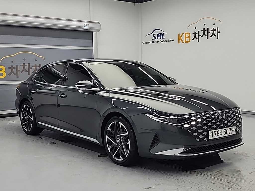 HYUNDAI Grandeur - Vista 4