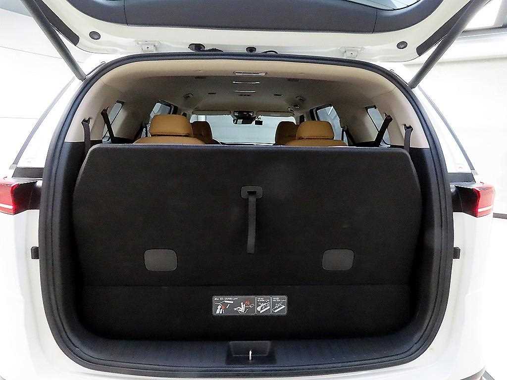 KIA Carnival 2023 - Importación desde Corea - HF Imports Iquique - Foto 17