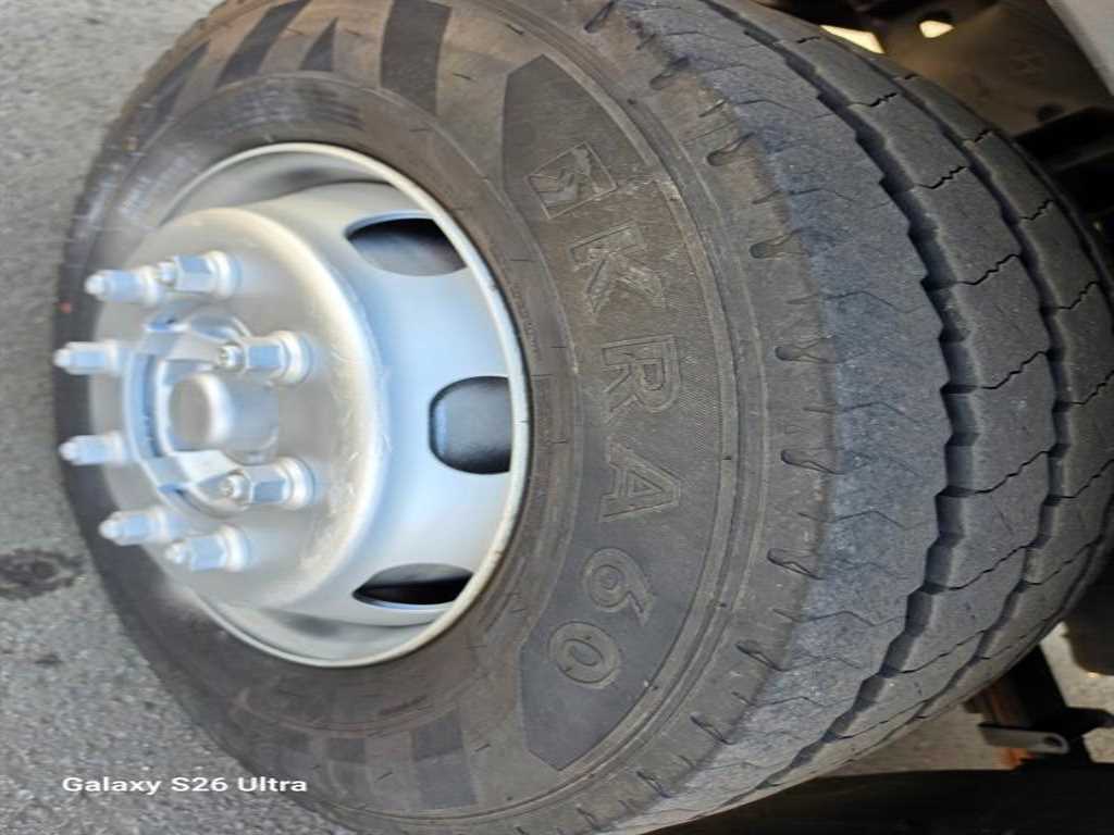 medium and large cargo Special 2018 Blanco - Importación desde Corea - HF Imports Iquique - Foto 17