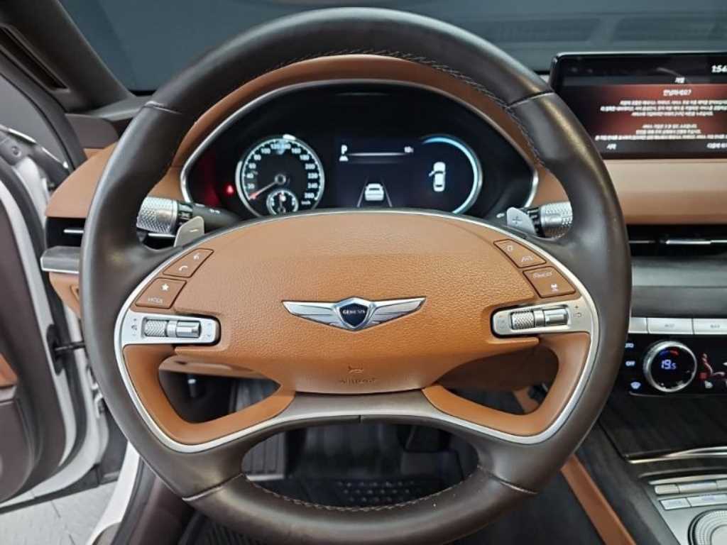 Genesis G80 - Vista 7