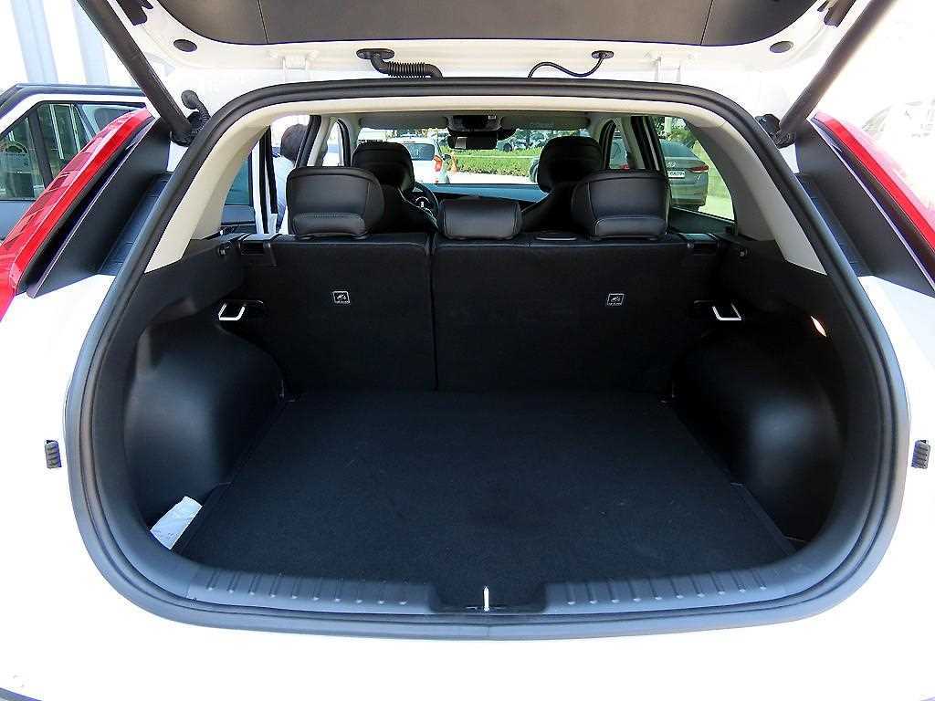 KIA Niro 2025 Blanco - Importación desde Corea - HF Imports Iquique - Foto 17