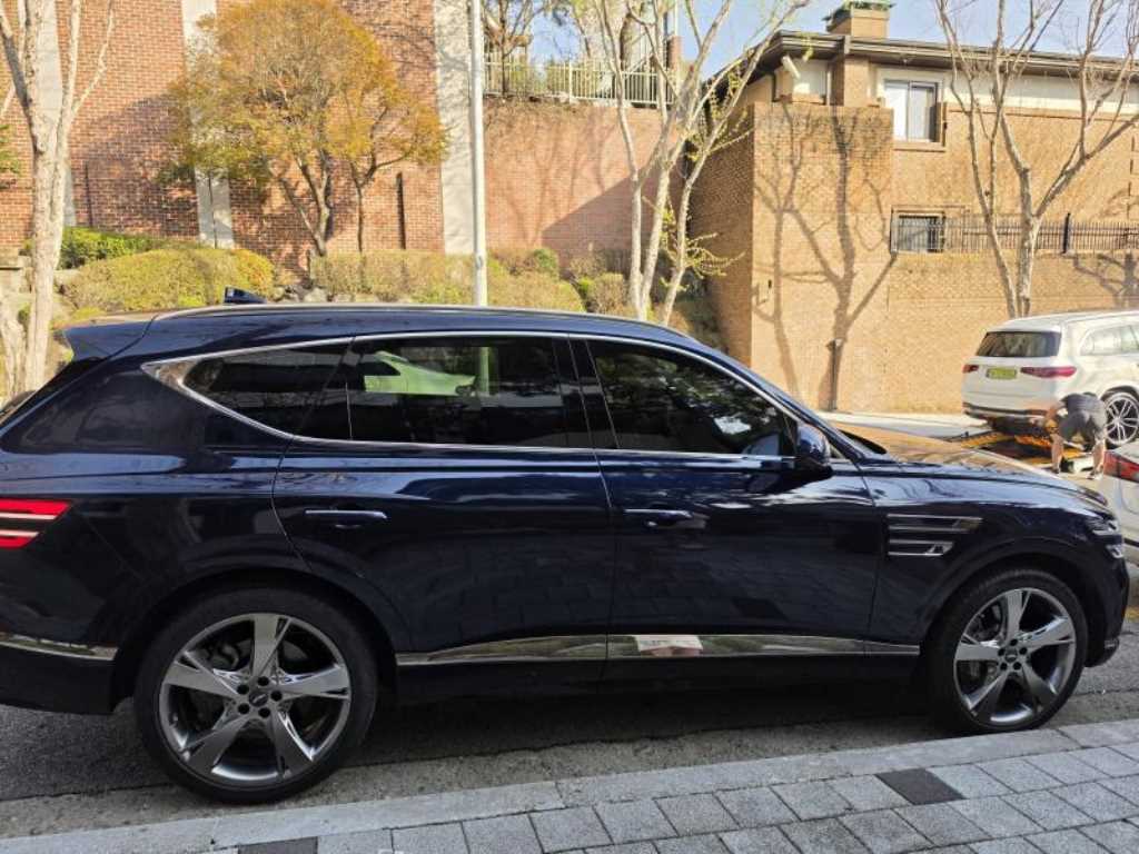 Genesis GV80 - Vista 2