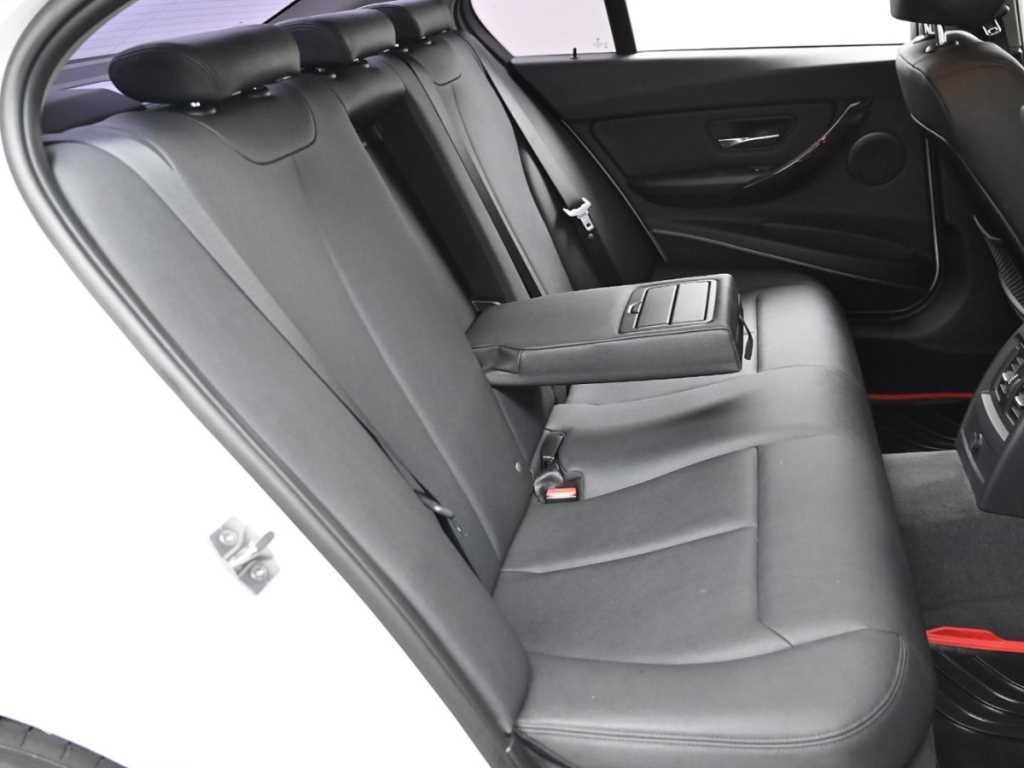 BMW 3 series - Vista 12