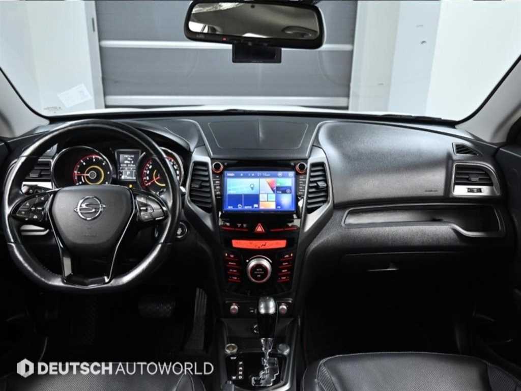 Ssangyong Tivoli - Vista 7