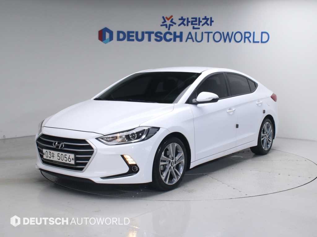 HYUNDAI Avante 2018 Blanco - Importación desde Corea - HF Imports Iquique - Foto 1