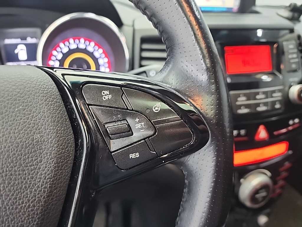 Ssangyong Tivoli 2017 Gris - Importación desde Corea - HF Imports Iquique - Foto 19