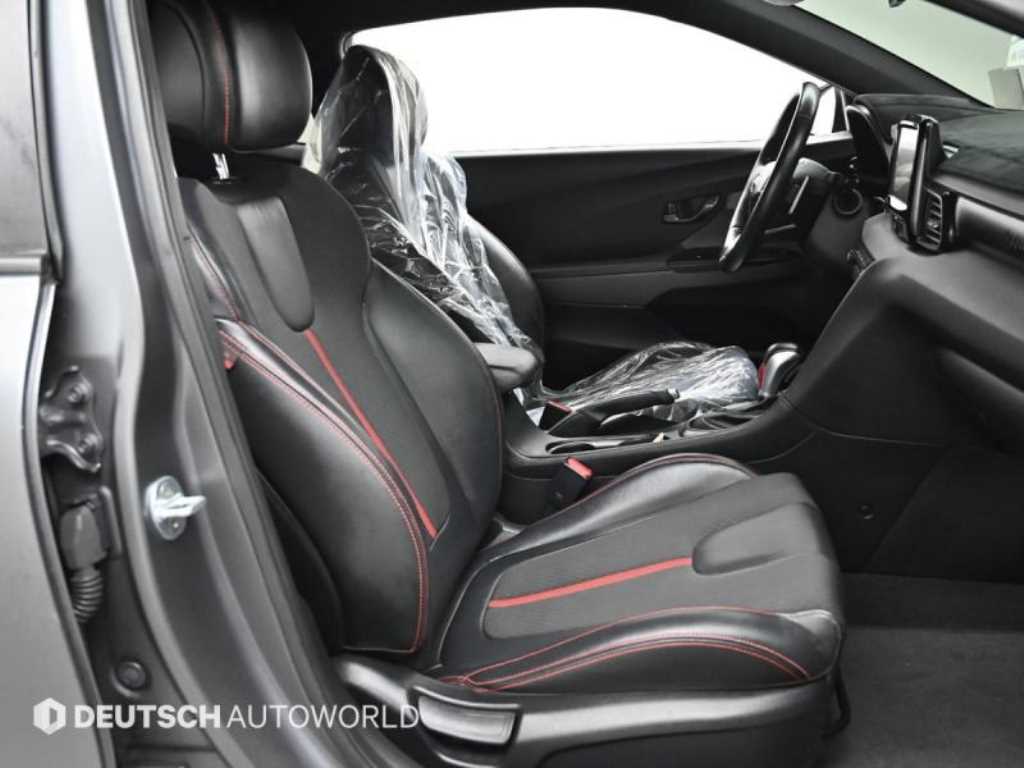 HYUNDAI Veloster - Vista 10