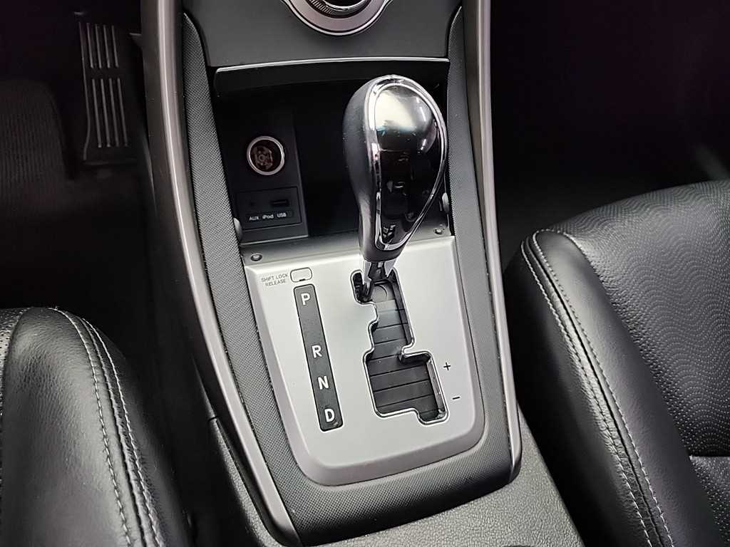 HYUNDAI Avante - Vista 8