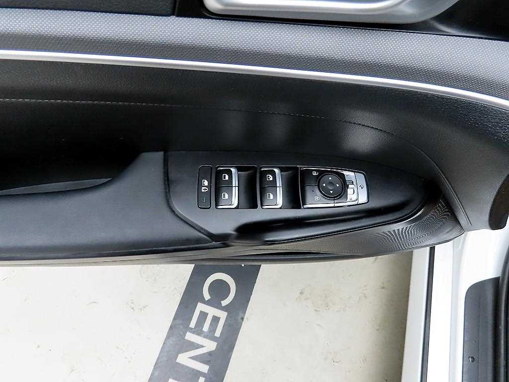 KIA K5 - Vista 11
