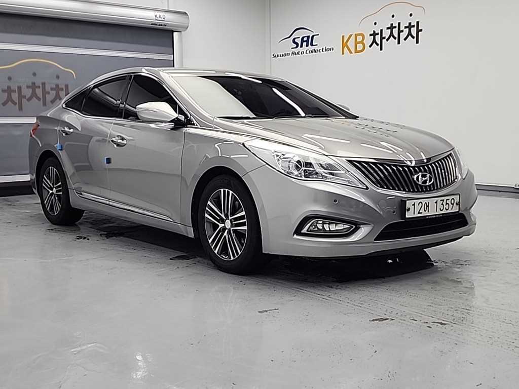 HYUNDAI Grandeur - Vista 4