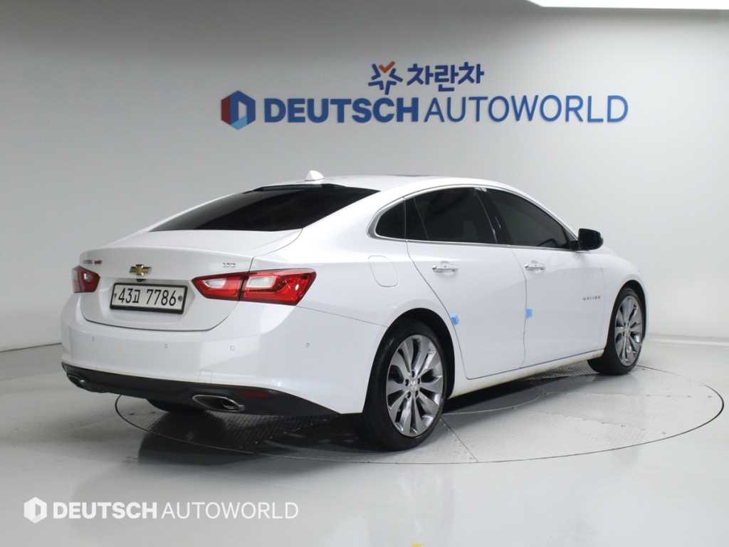 Chevrolet Malibu - Vista 2