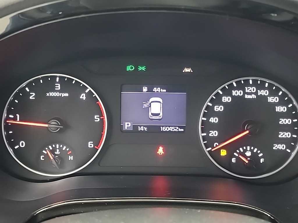 KIA Seltos - Vista 6