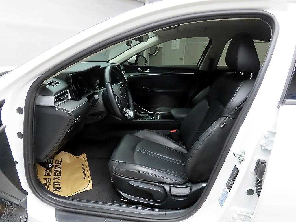 KIA K5 - Vista 5