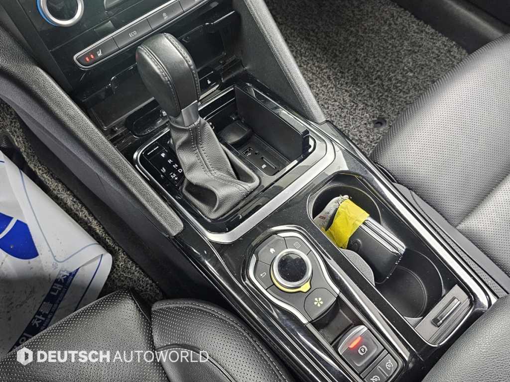 SAMSUNG SM6 - Vista 9