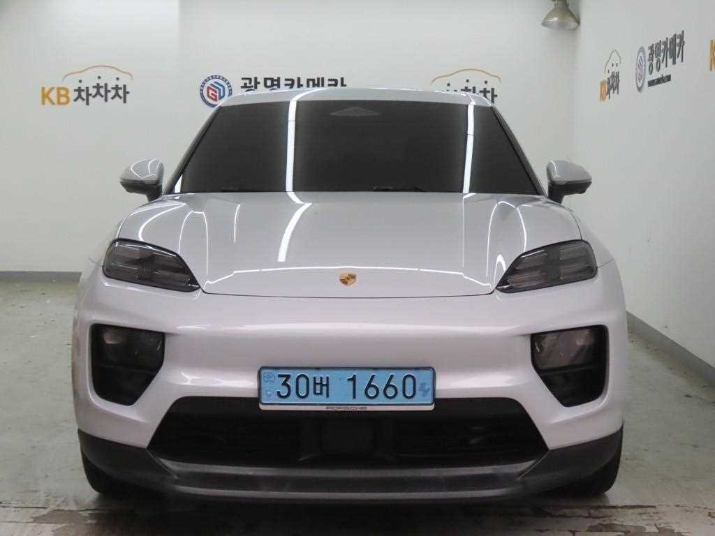 Porsche Macan 2025 skyblue - Importación desde Corea - HF Imports Iquique - Foto 1