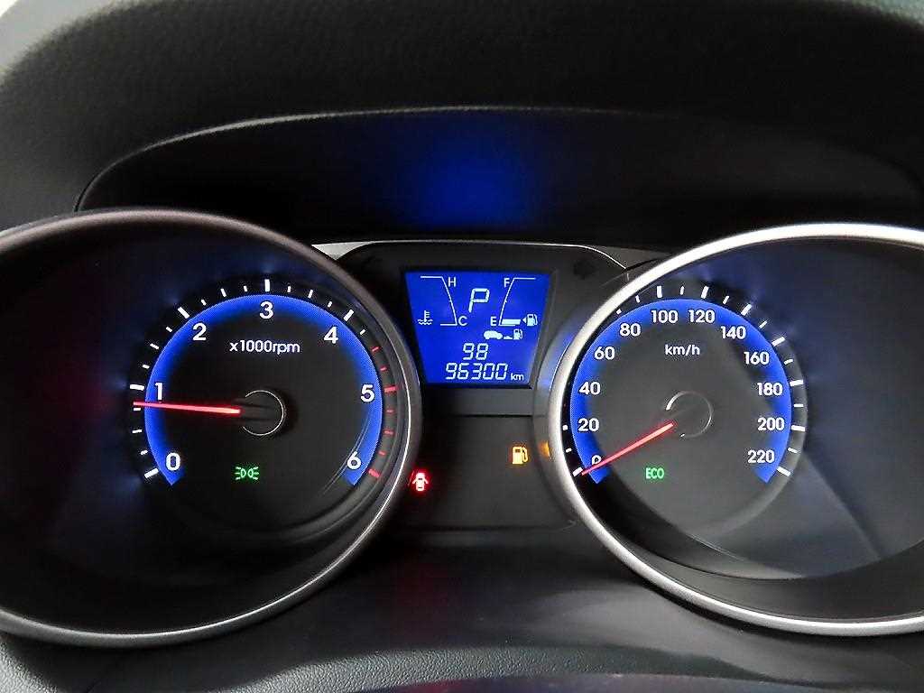 HYUNDAI Tucson - Vista 8