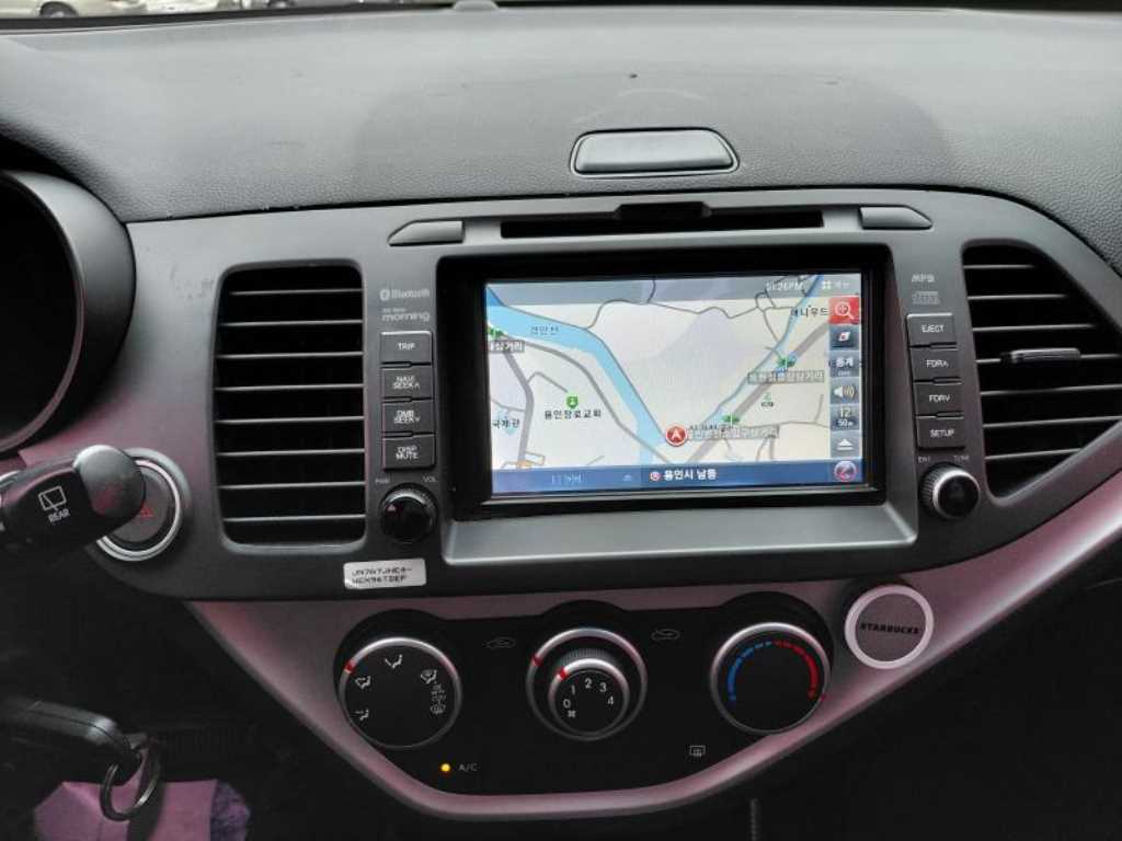 KIA Morning - Vista 5