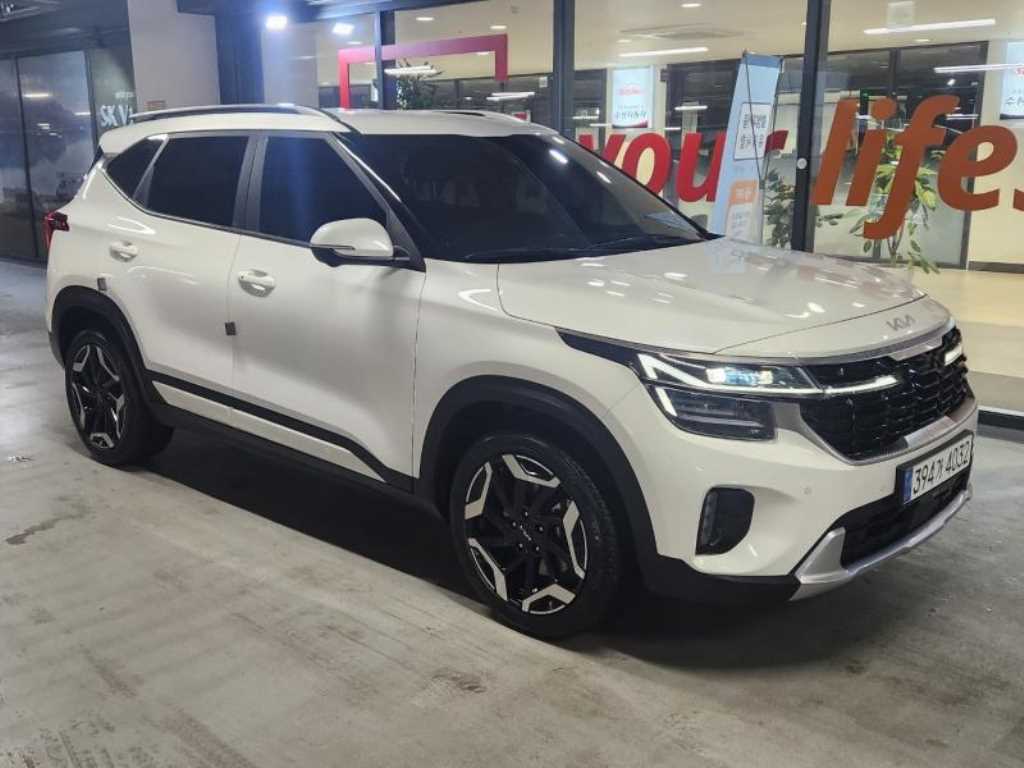 KIA Seltos - Vista 3