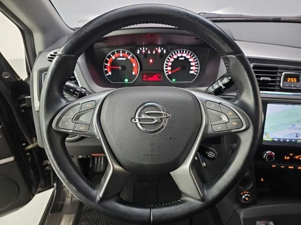 Ssangyong Korando - Vista 7