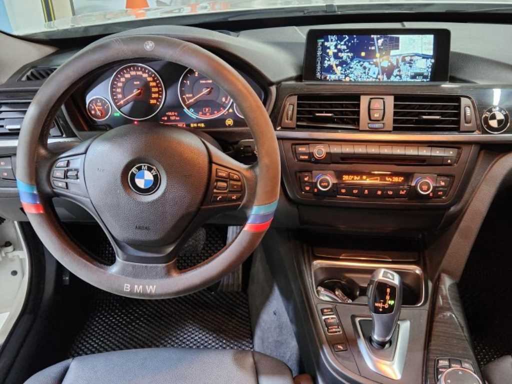 BMW Gran Turismo - Vista 6