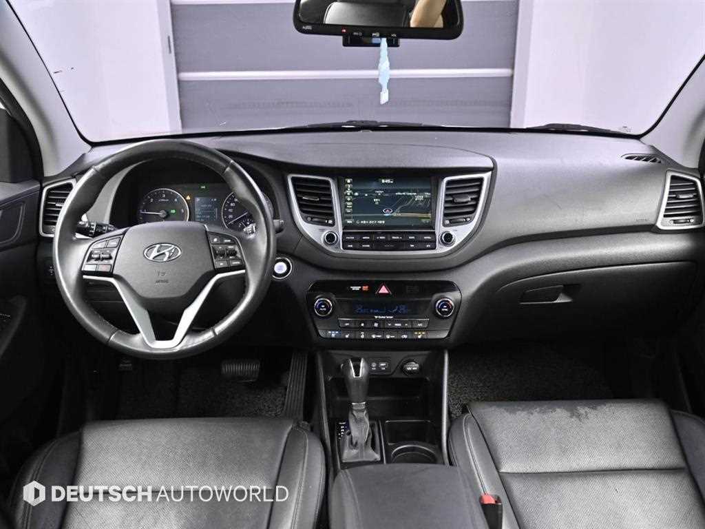 HYUNDAI Tucson - Vista 7