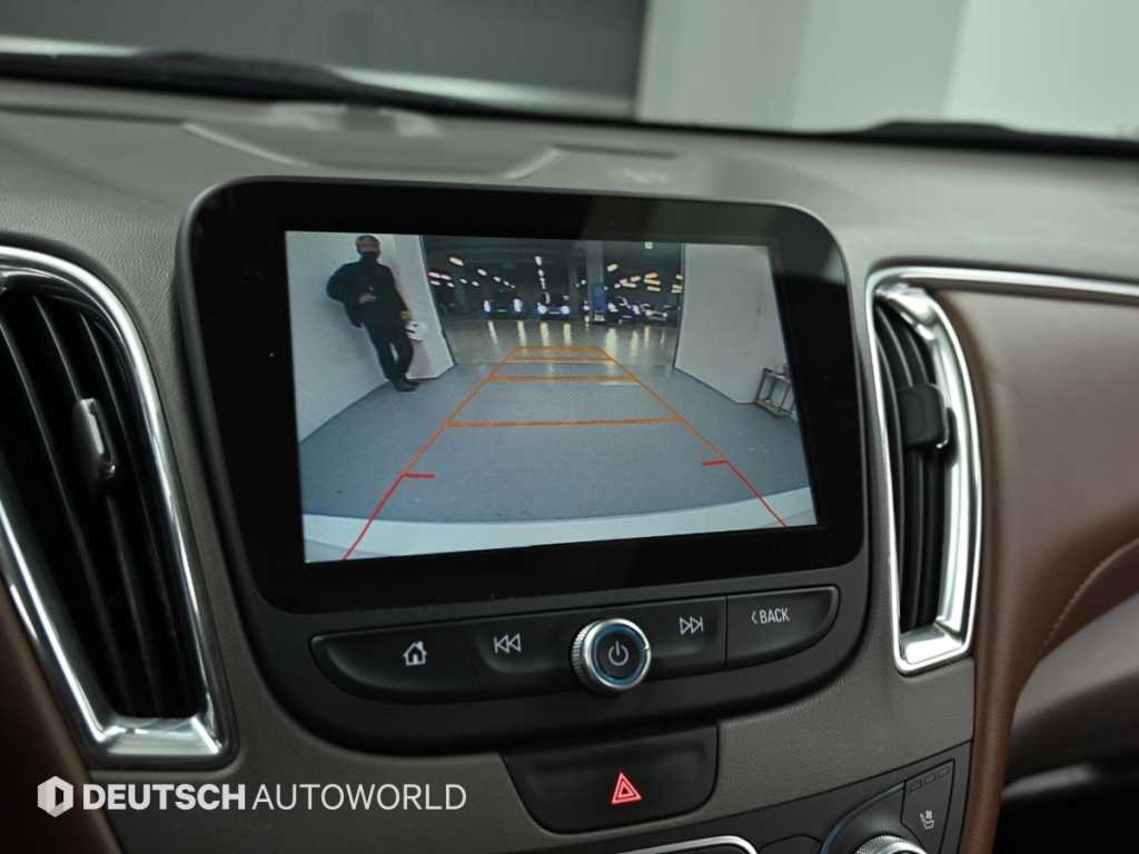 Chevrolet Malibu 2017 Blanco - Importación desde Corea - HF Imports Iquique - Foto 15