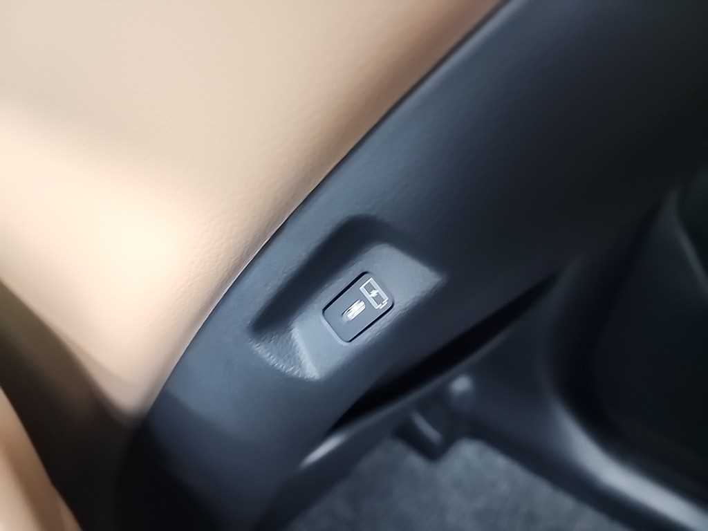 HYUNDAI Santa Fe 2024 Blanco - Importación desde Corea - HF Imports Iquique - Foto 13