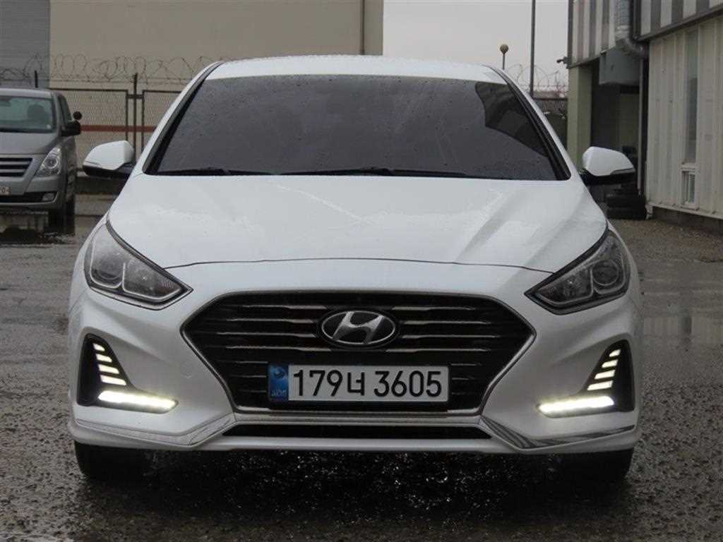 HYUNDAI Sonata 2019 Blanco - Importación desde Corea - HF Imports Iquique - Foto 1