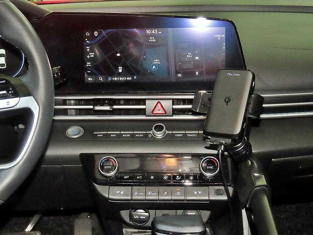 HYUNDAI Avante - Vista 11