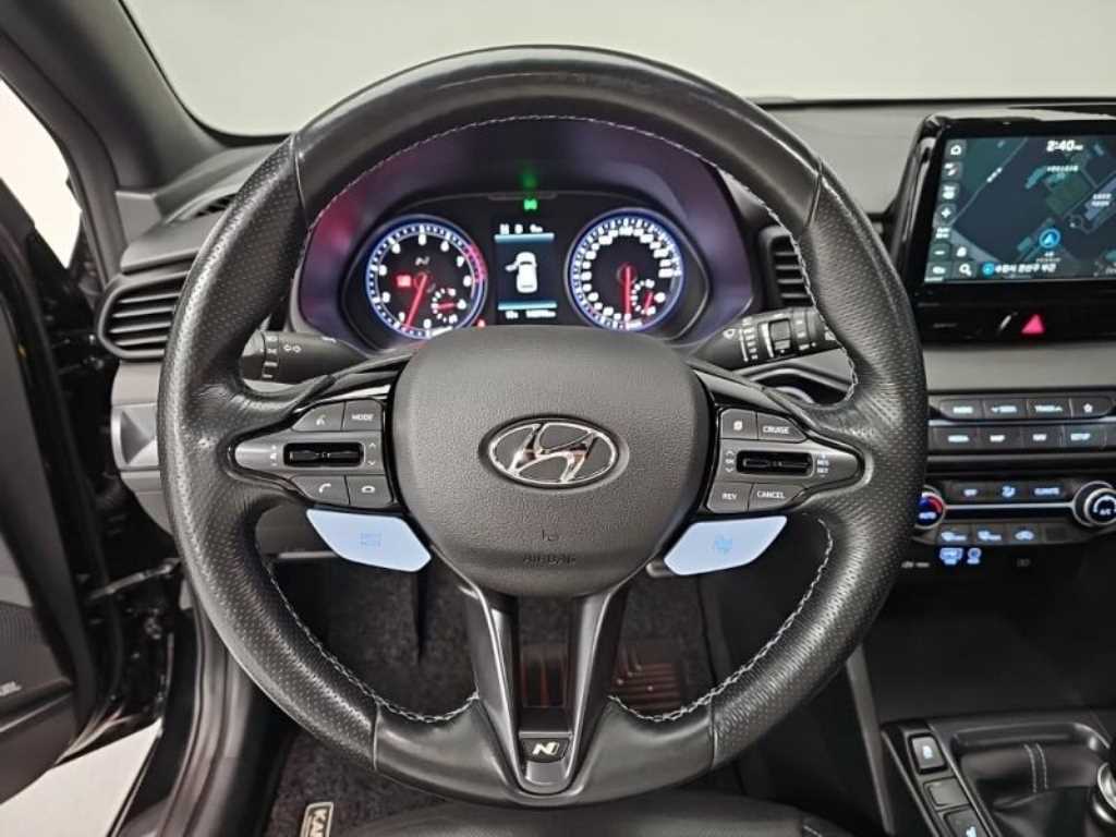 HYUNDAI Veloster - Vista 7