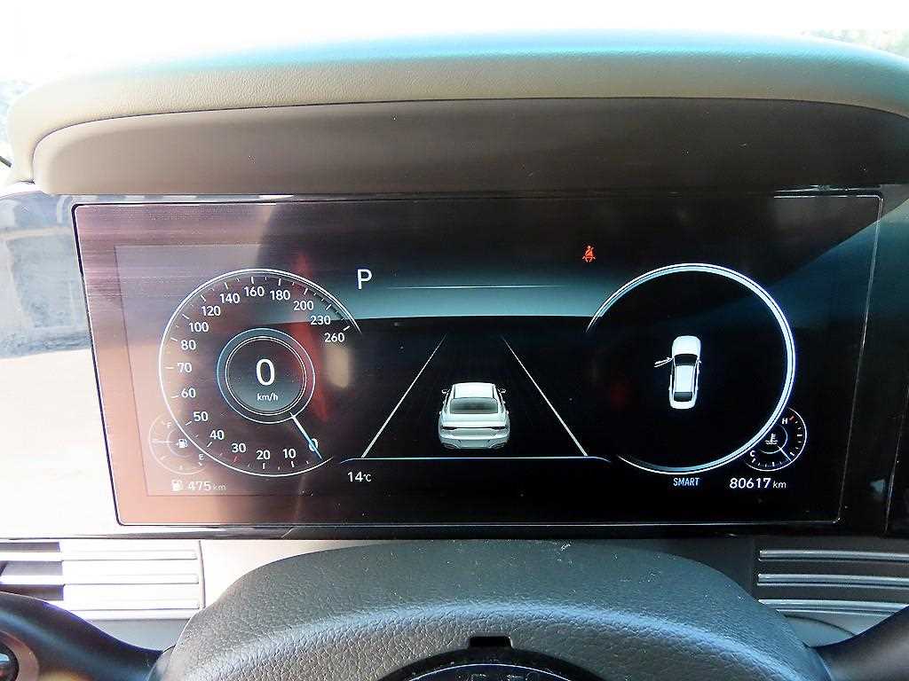 HYUNDAI Grandeur - Vista 9