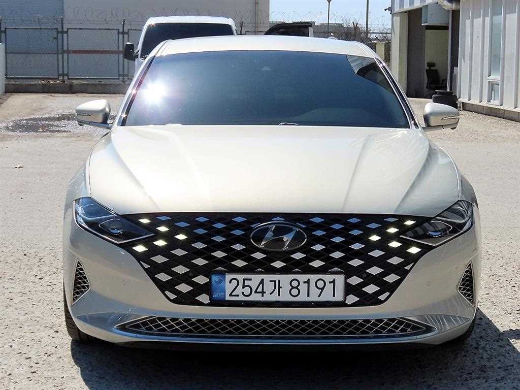 HYUNDAI Grandeur 2020 Blanco - Importación desde Corea - HF Imports Iquique - Foto 1