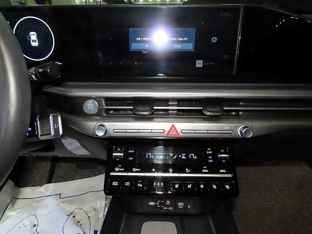 HYUNDAI Grandeur - Vista 11