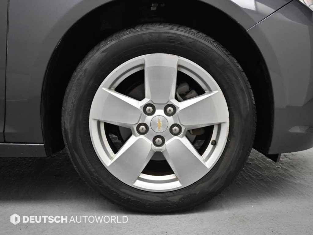 Chevrolet Malibu - Vista 5