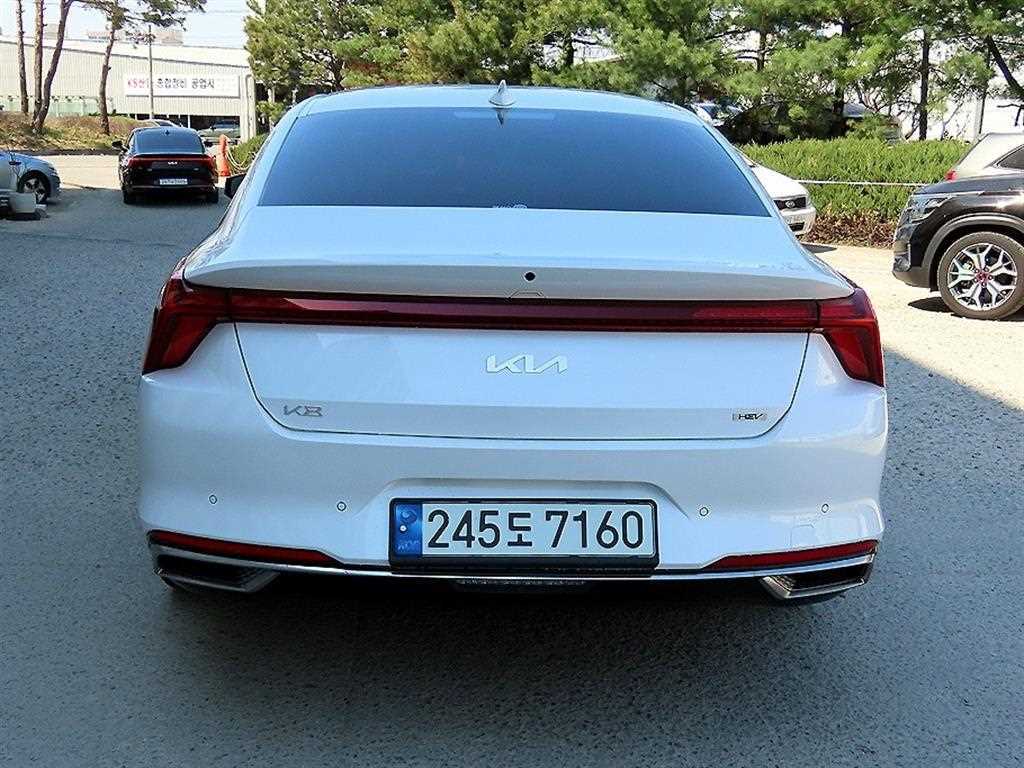 KIA K8 - Vista 4