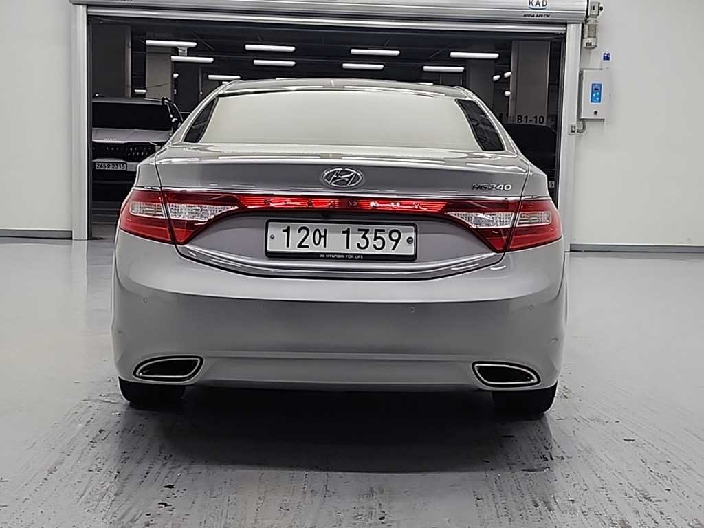HYUNDAI Grandeur - Vista 3