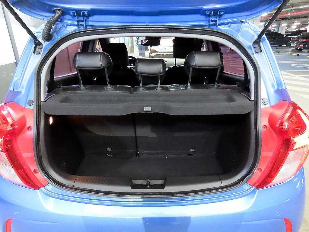 Chevrolet Spark 2016 Azul - Importación desde Corea - HF Imports Iquique - Foto 18