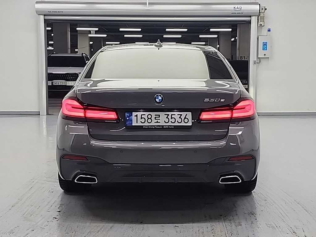 BMW 5 Series - Vista 3