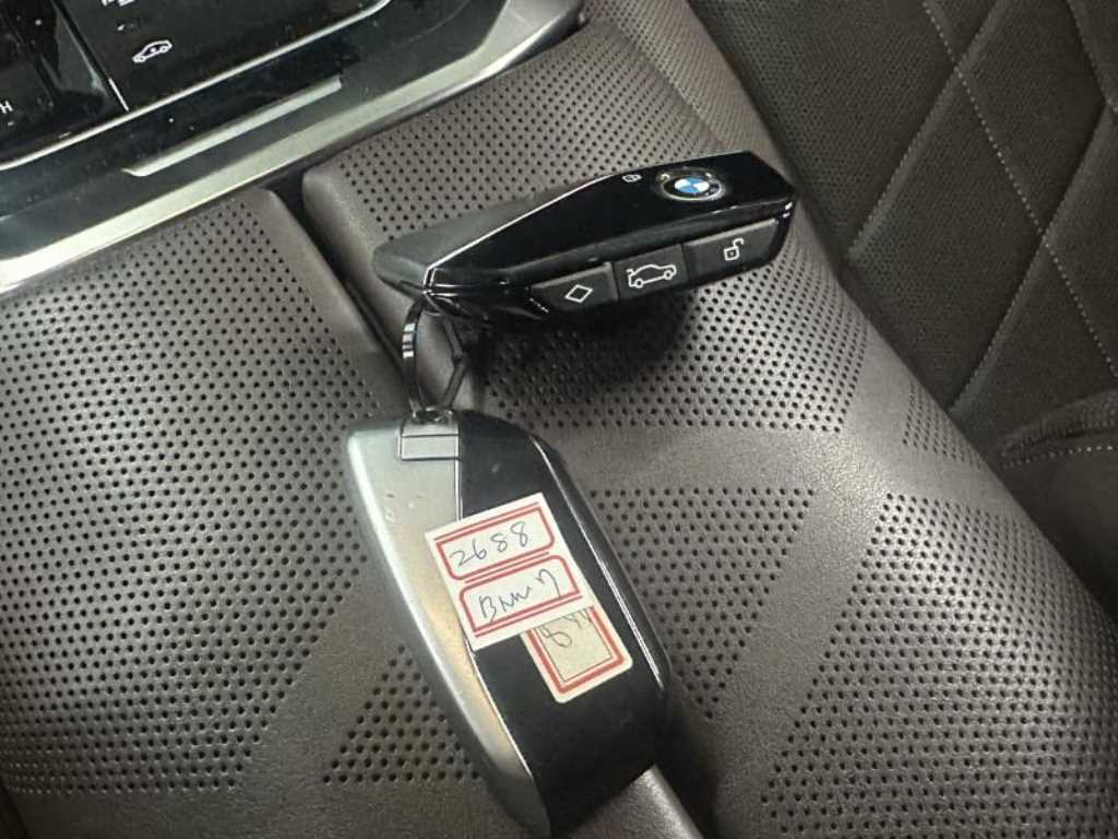 BMW 7 Series - Vista 9