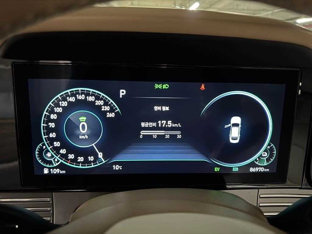 HYUNDAI Grandeur - Vista 10