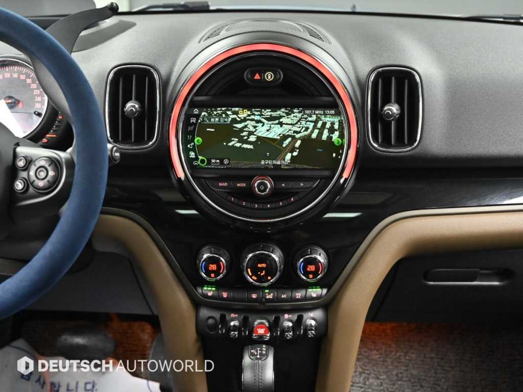 Mini Countryman 2018 Azul - Importación desde Corea - HF Imports Iquique - Foto 14