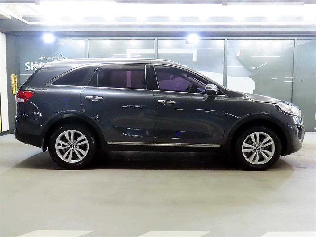KIA Sorento - Vista 3
