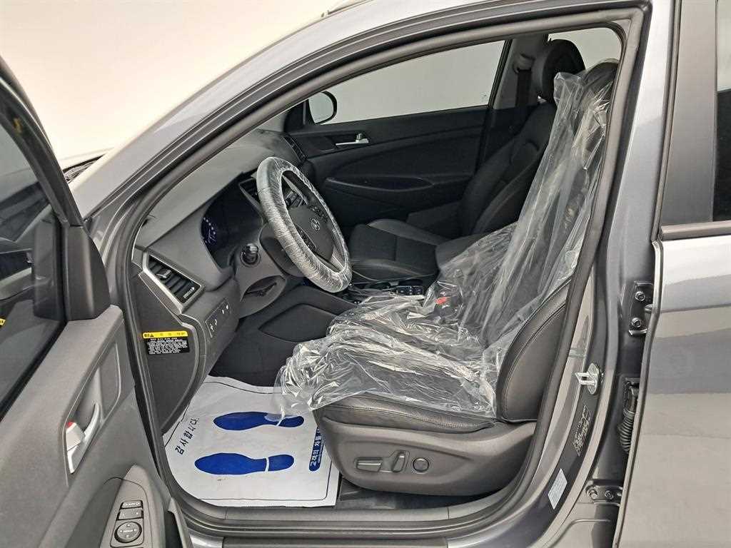 HYUNDAI Tucson - Vista 11