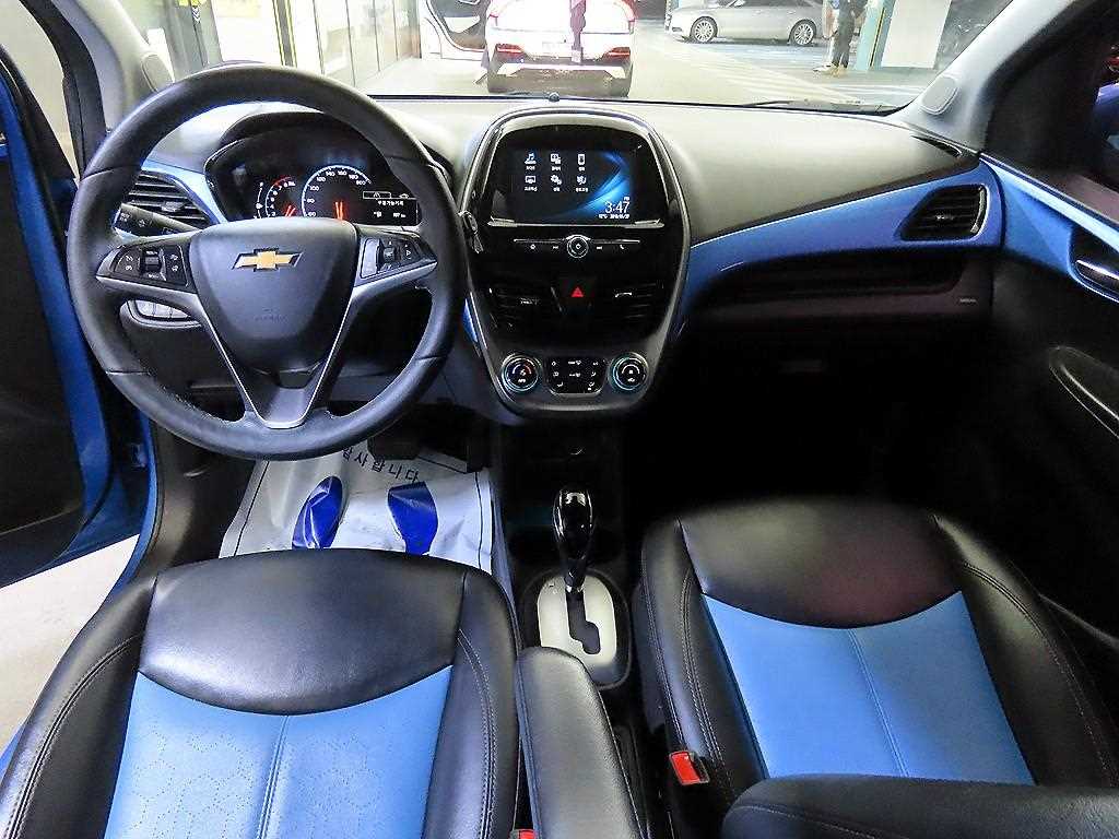 Chevrolet Spark - Vista 10