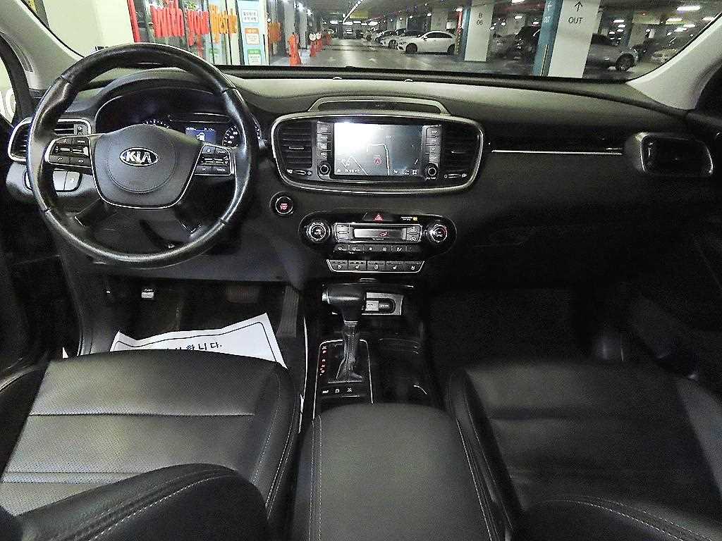 KIA Sorento - Vista 10