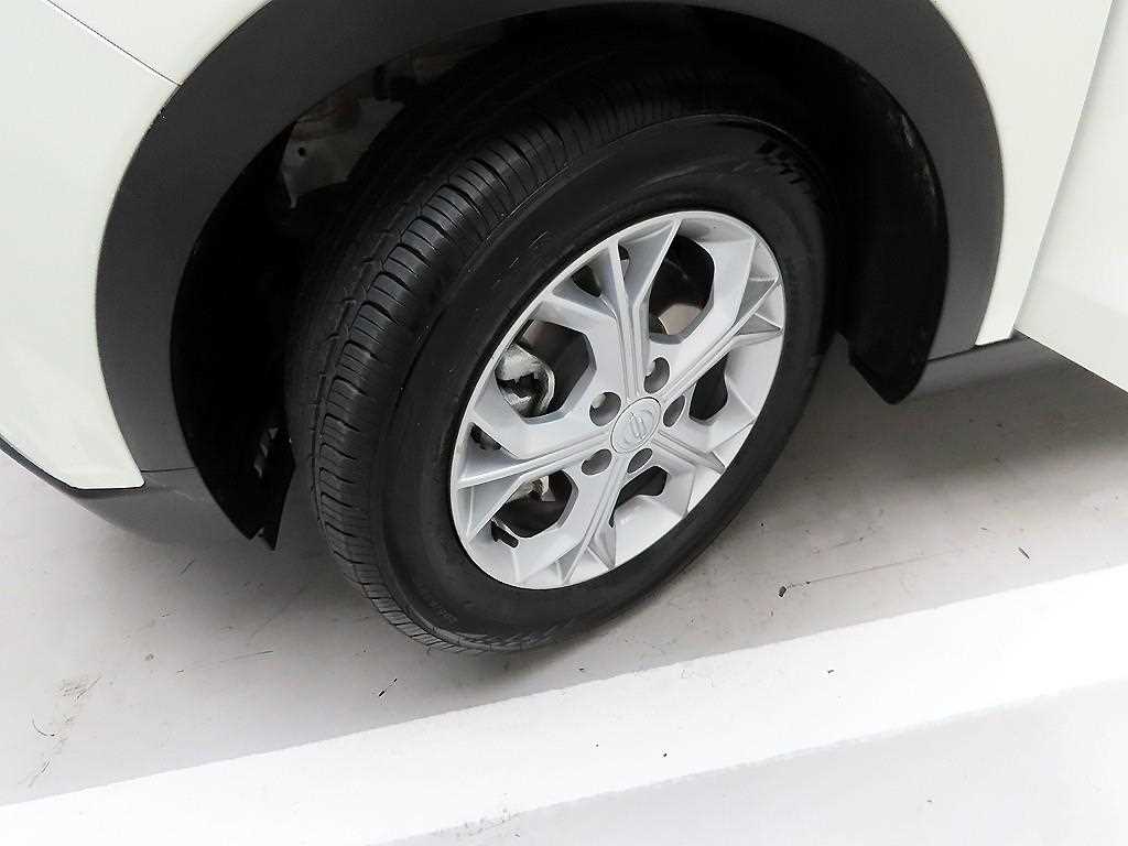 Ssangyong Tivoli 2022 Blanco - Importación desde Corea - HF Imports Iquique - Foto 19