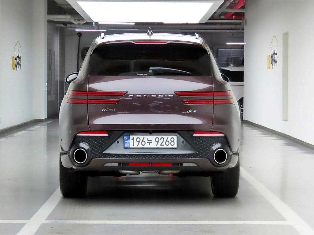 Genesis GV70 - Vista 3