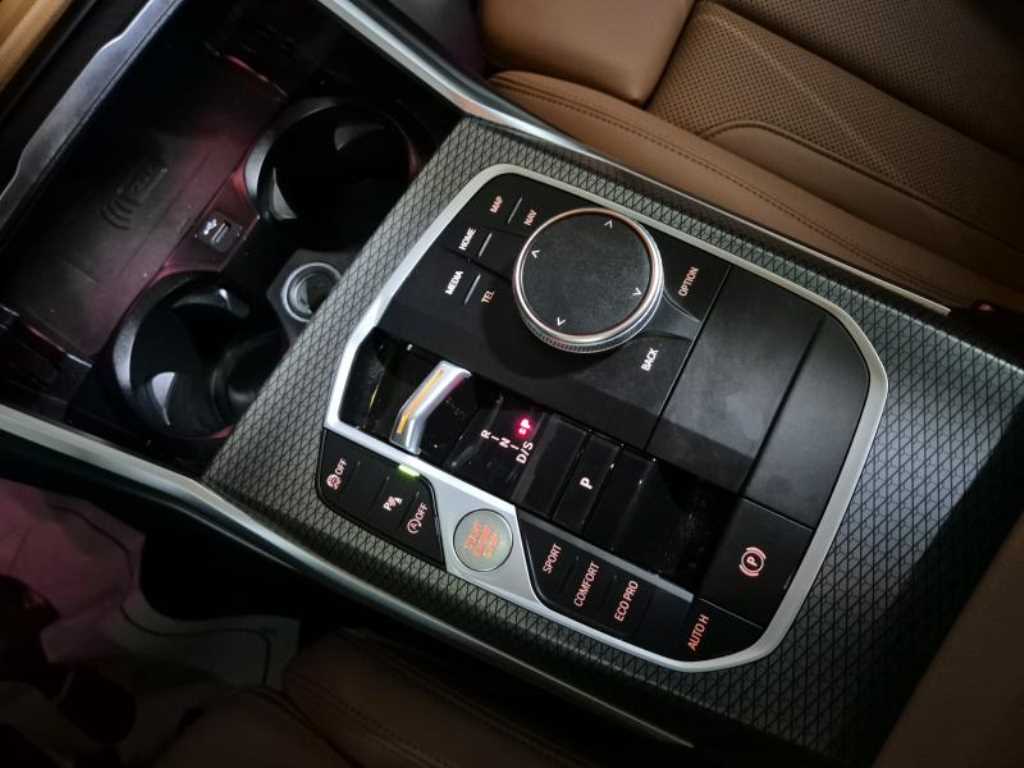 BMW 3 series 2023 - Importación desde Corea - HF Imports Iquique - Foto 19