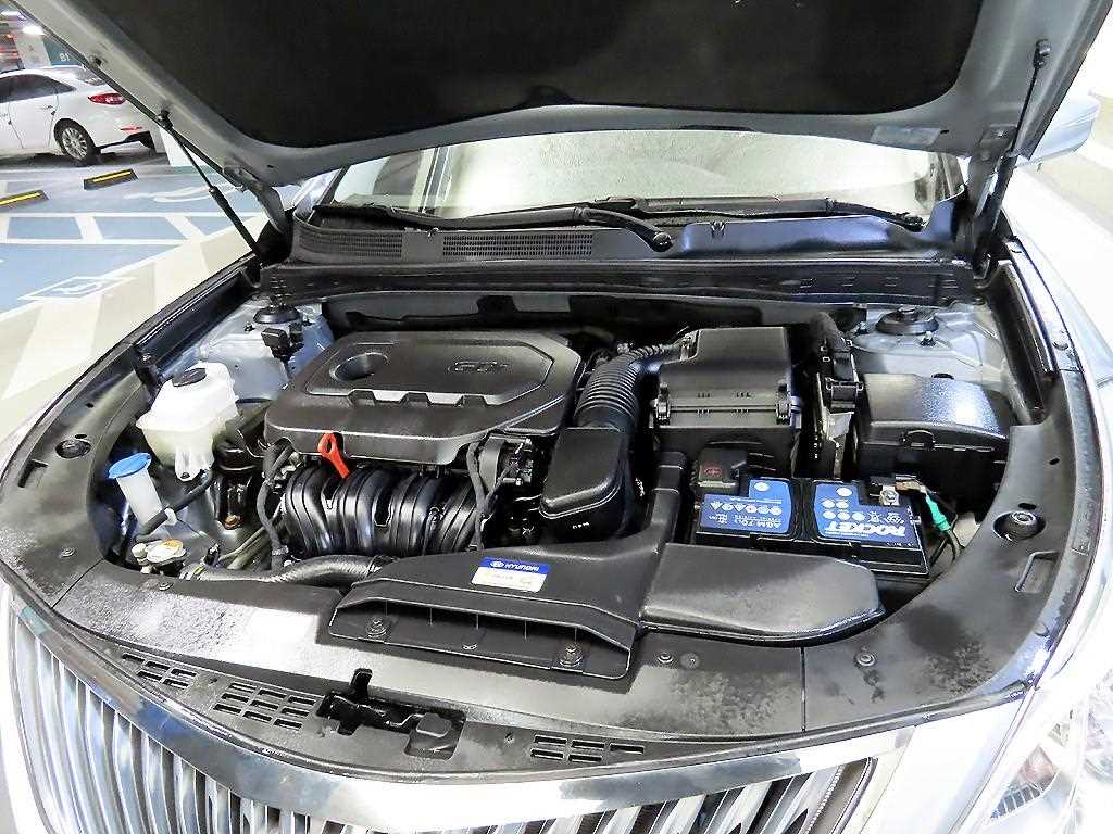 HYUNDAI Grandeur 2017 Gris - Importación desde Corea - HF Imports Iquique - Foto 19