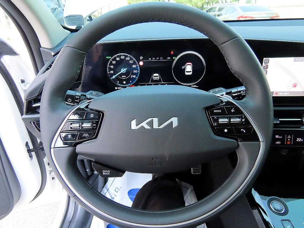 KIA Niro - Vista 8